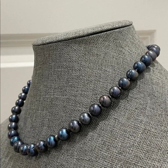 Blue Gray Pearl Necklace with 925 Silver Fish Hook Clasp - Picture 4 of 17